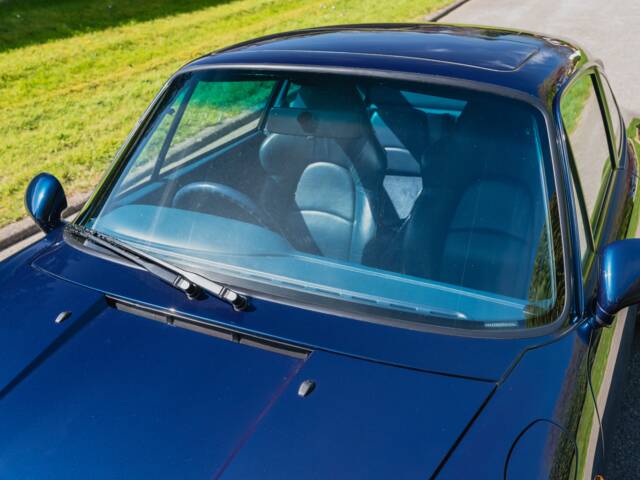 Porsche 911 Carrera 4