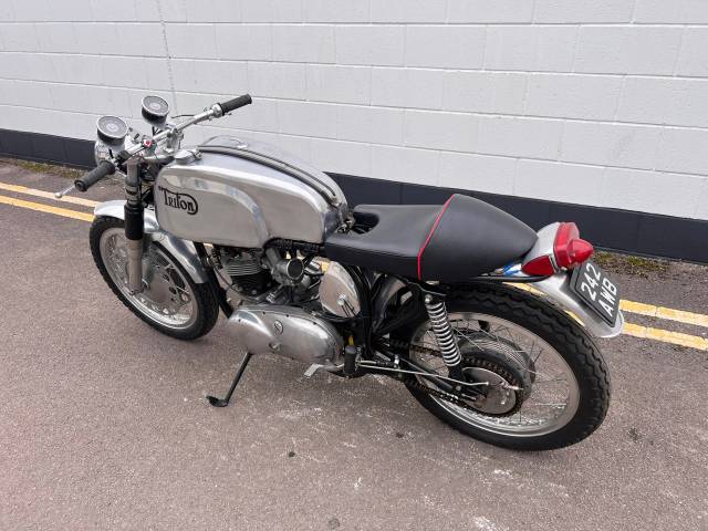 Triton 650