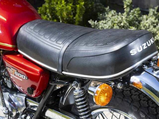 Suzuki GT 500