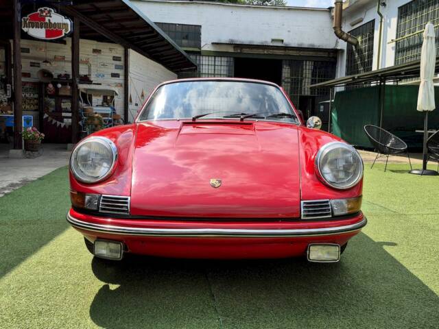 Porsche 911 2.4 T "Oilflap"