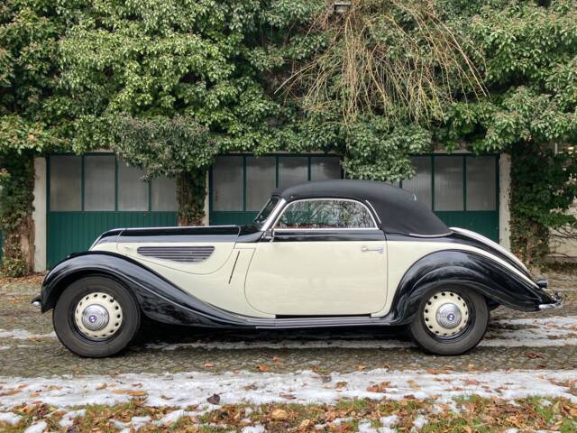 BMW 327