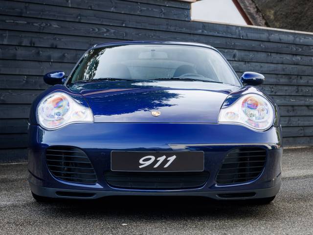 Porsche 911 Carrera 4S