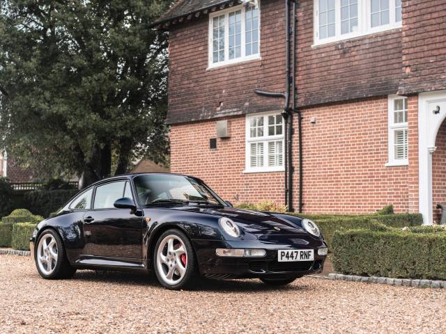Porsche 911 Carrera 4S