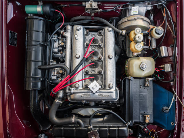 Alfa Romeo 2000 GT Veloce