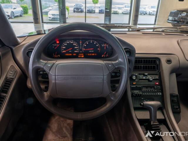 Porsche 928 GTS