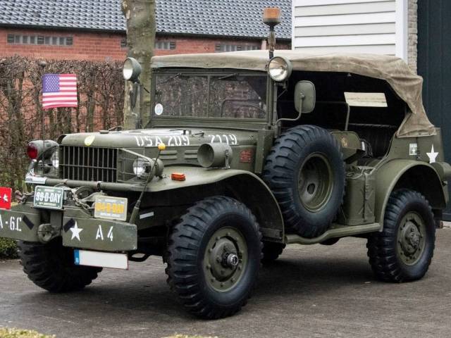 Image 1/8 de Dodge WC57 (1942)