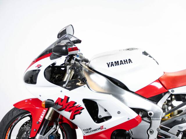 Yamaha YZF 1000 R1