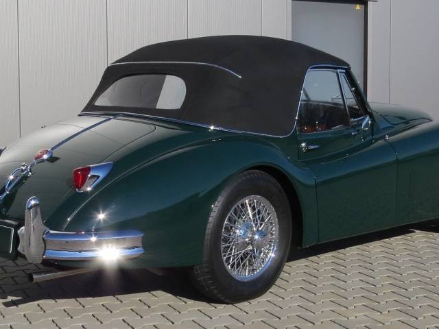 Jaguar XK 140 SE DHC