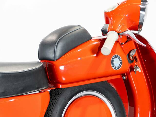 Piaggio Vespa 90 SS