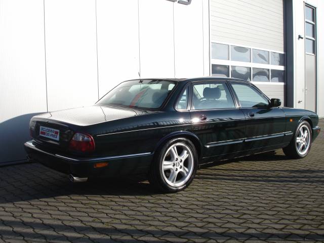 Jaguar XJR 4.0 - XJR