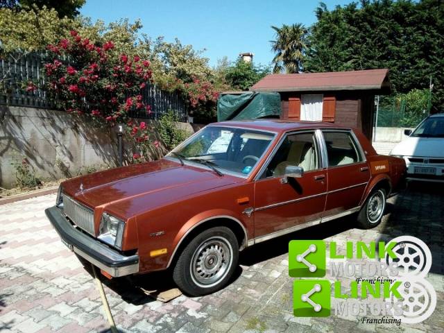 Image 1/9 de Buick Skylark 2.8 (1981)