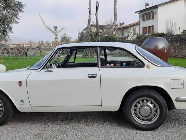 Alfa Romeo 1750 GT Veloce