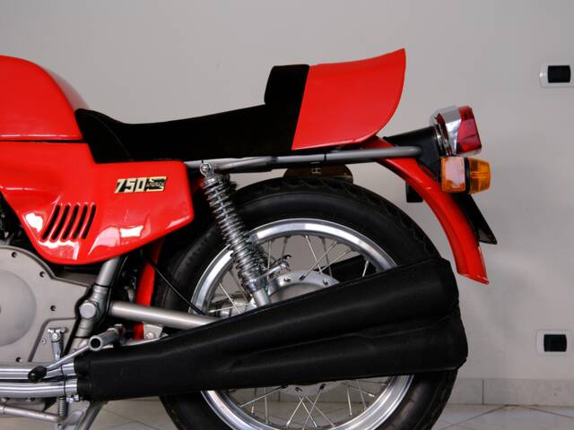 MV Agusta 750 S America