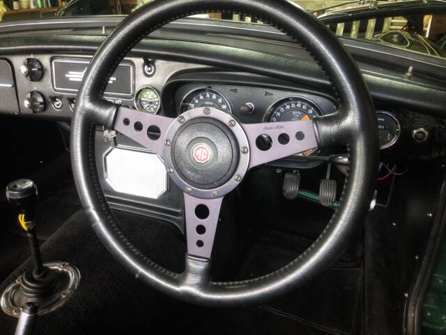MG MGC
