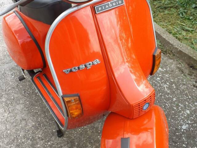 Piaggio Vespa P 200 E