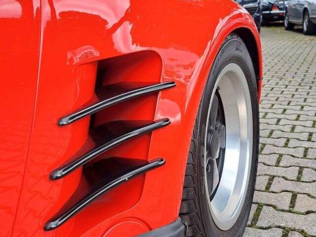 Porsche 911 Turbo 3.3
