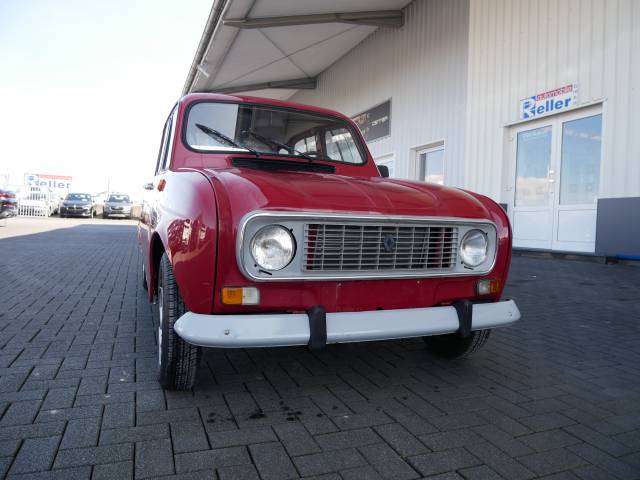 Toevlucht Sympton nikkel Renault R 4 Classic Cars for Sale - Classic Trader