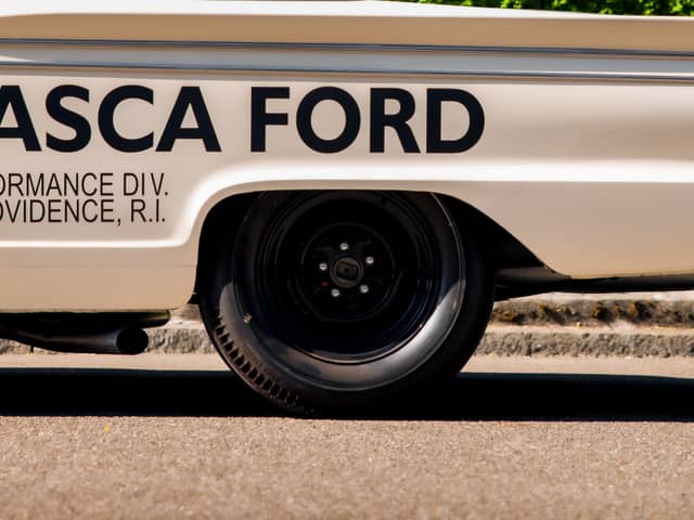 Ford Fairlane 500