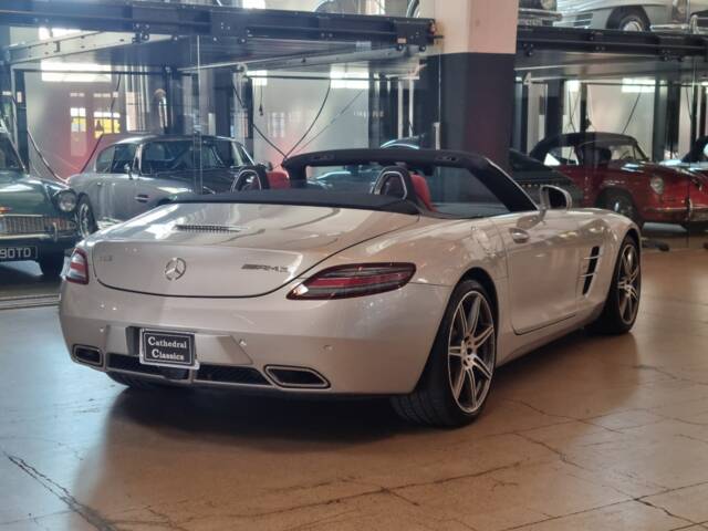 Mercedes-Benz SLS AMG Roadster