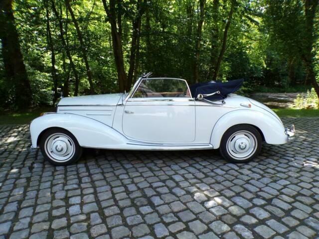 Mercedes-Benz 220 Cabriolet A