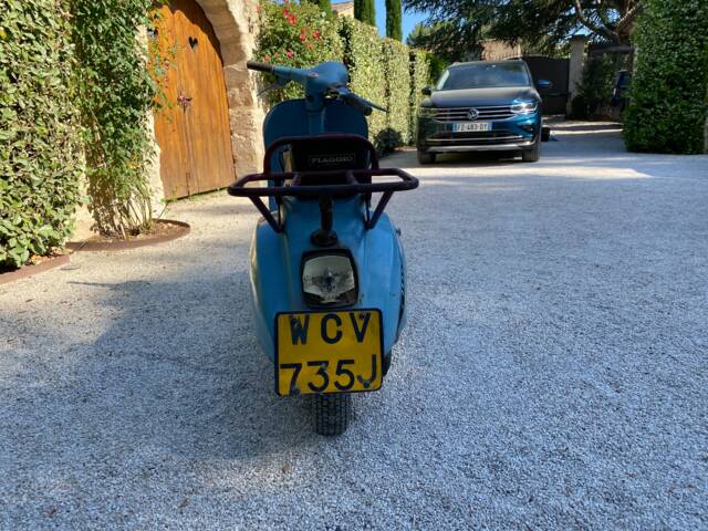 Piaggio Vespa 90