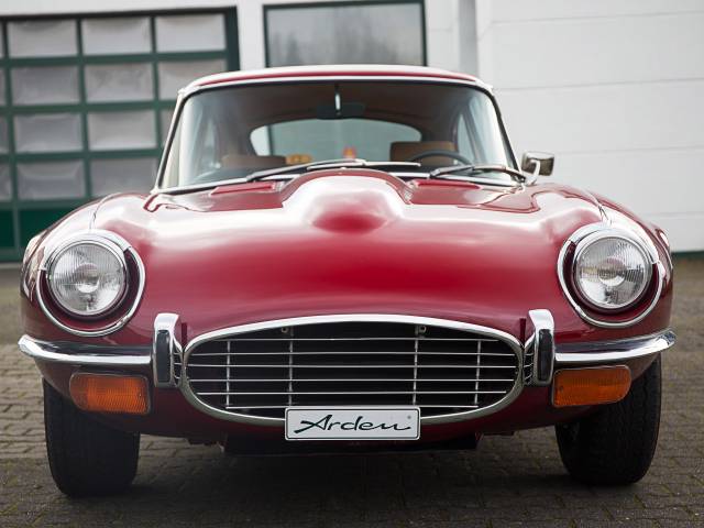 Jaguar E-Type V12 (2+2)