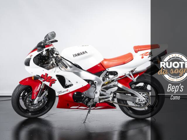 Yamaha YZF 1000 R1