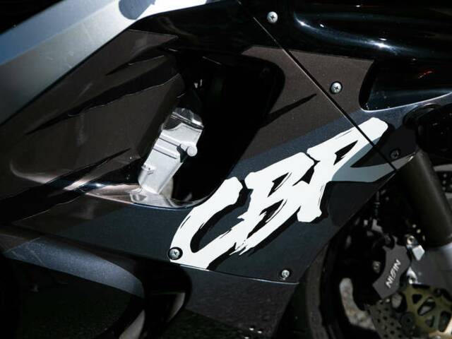 Honda CBR 900RR Fireblade