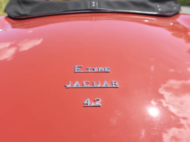 Jaguar E-Type 4.2