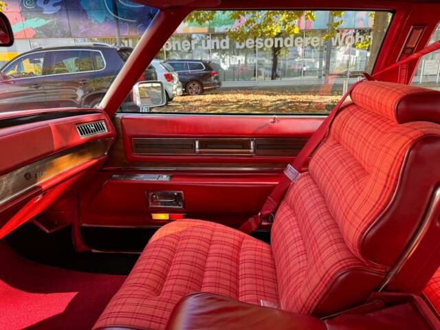 Cadillac Coupe DeVille
