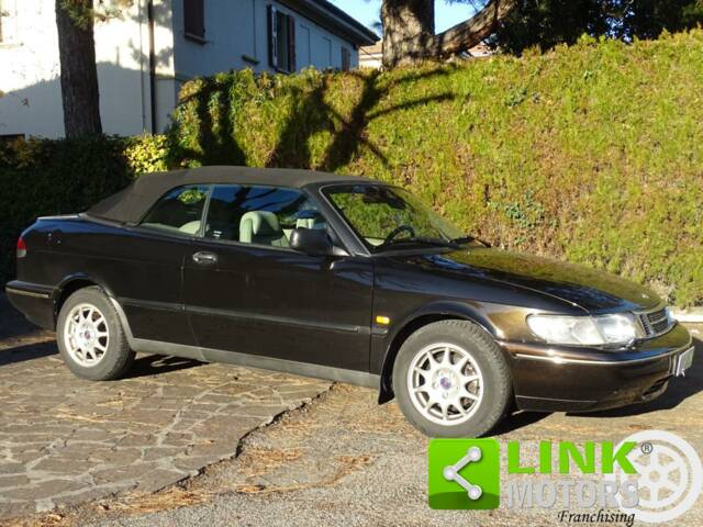Image 1/10 of Saab 900 2.0i (1996)