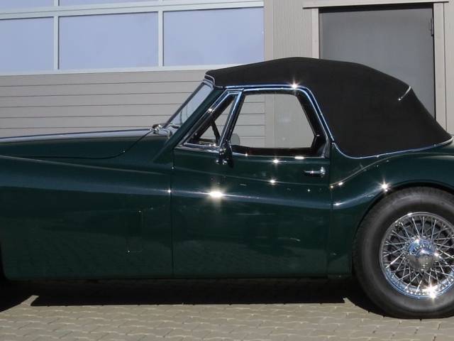 Jaguar XK 140 SE DHC