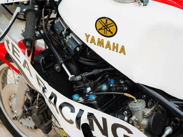Yamaha TZ 750