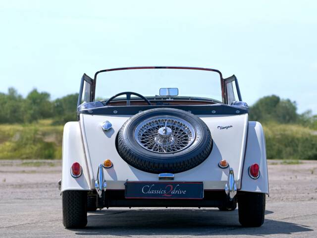 Morgan Plus 4