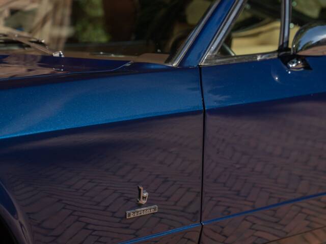 Maserati Khamsin