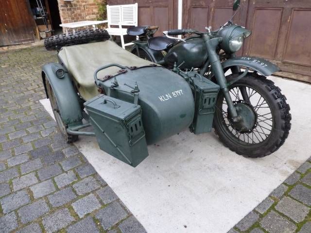 IMZ-Ural M72