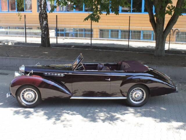 Bugatti Type 49