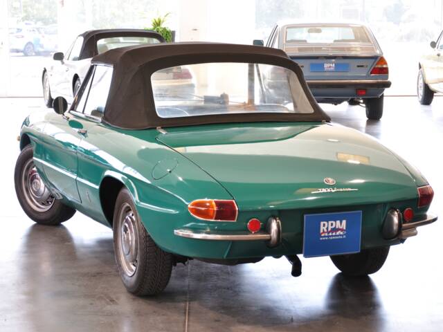 Alfa Romeo 1300 Spider Junior