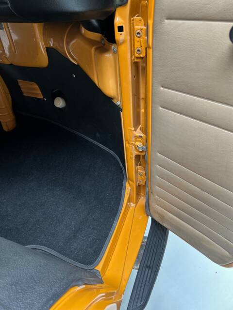 Volkswagen T2b Westfalia