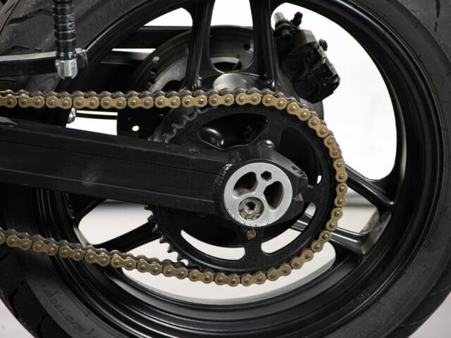 Triumph Trident 900