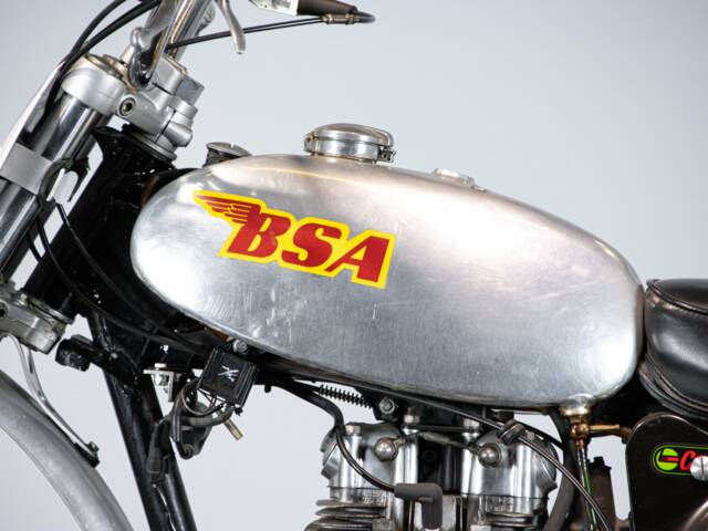 BSA B50
