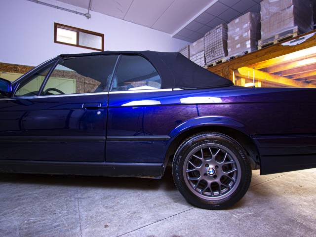 BMW 318i