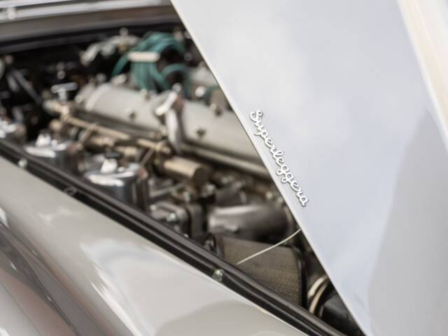 Aston Martin DB 5