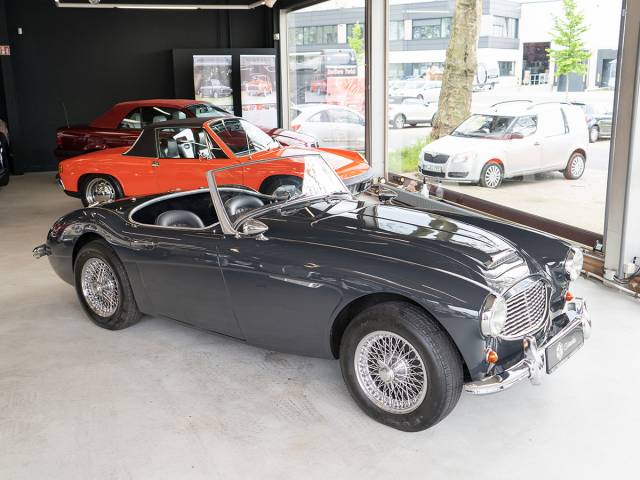 Austin-Healey 100/6 (BN6)