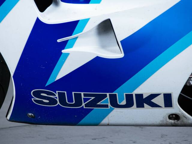 Suzuki RGV 250 Gamma