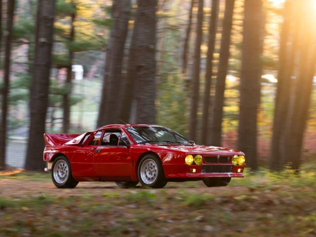Image 1/50 of Lancia Rally 037 (1982)