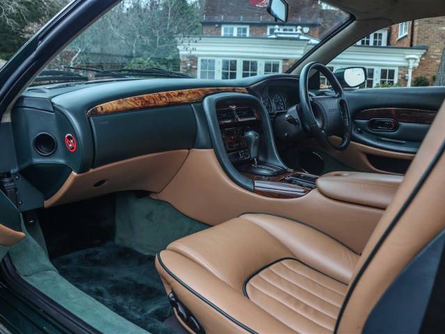 Aston Martin DB 7 Vantage