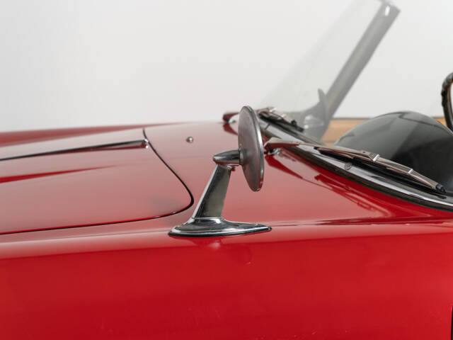 Alfa Romeo 2000 Spider