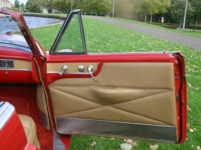 Cadillac 62 Convertible