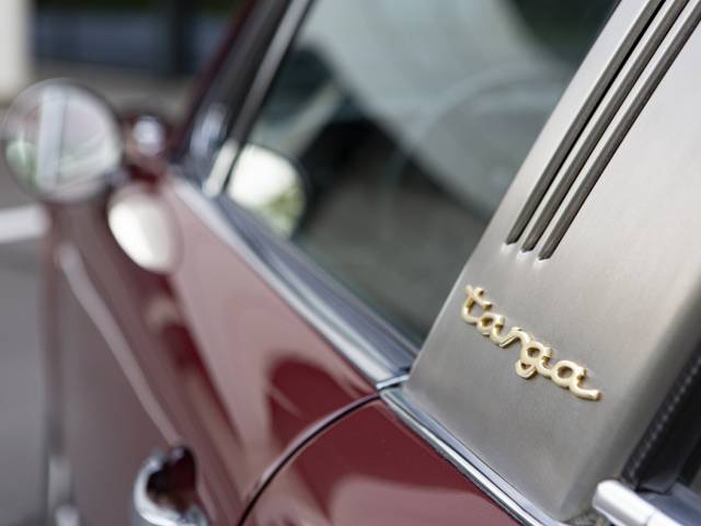 Porsche 911 2.2 S